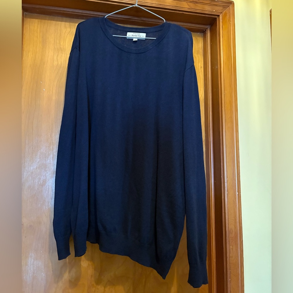 Men's Classic Navy Crewneck Sweater